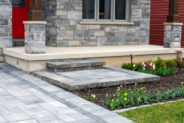 Best Driveway Paving Contractor  in Lindenhurst, IL